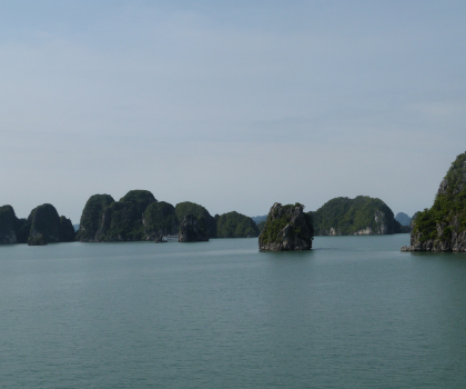 Bai tu Long Bay