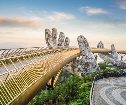 Gold bridge vietnam