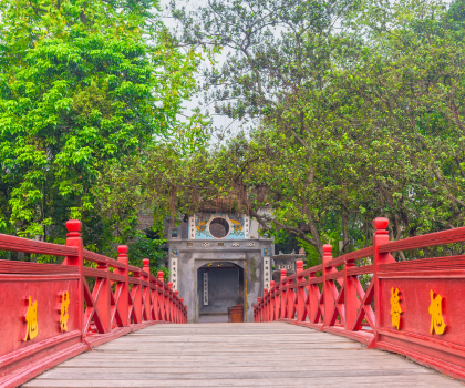 Ngoc Son Temple