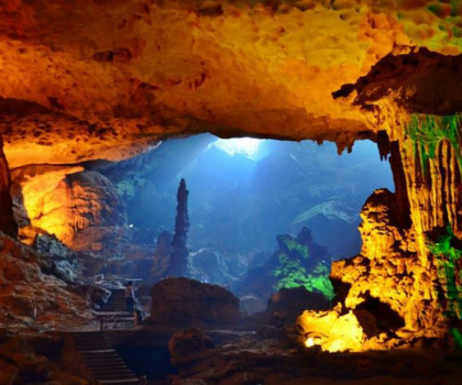 Thien Cung Cave